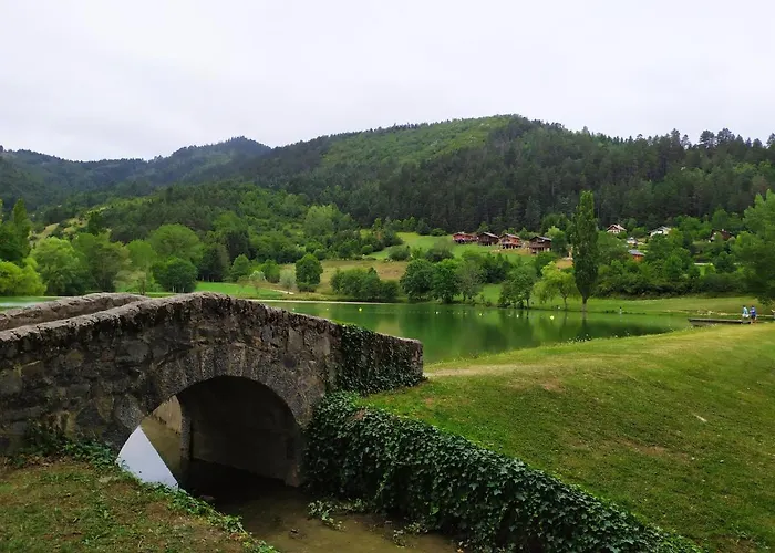 Hébergement de vacances Belle Maison Proche De La Et Du Belcaire